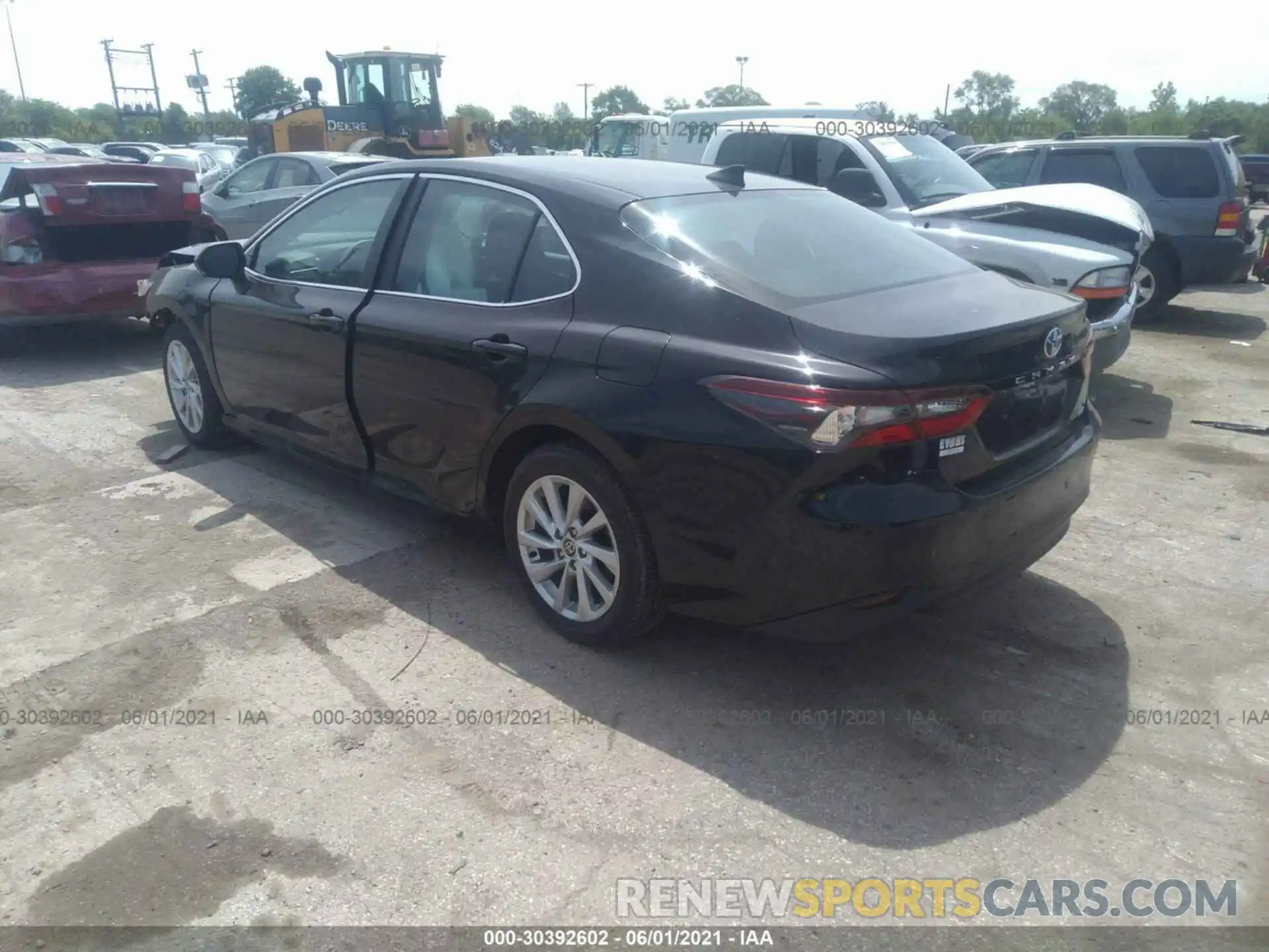 3 Photograph of a damaged car 4T1R11AK6MU436632 TOYOTA CAMRY 2021