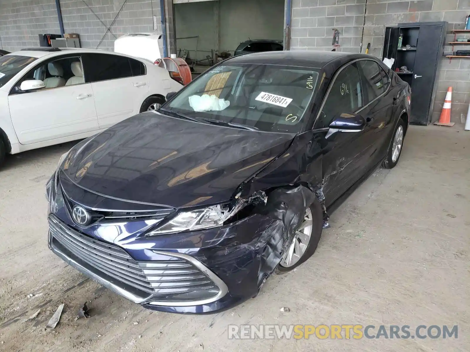 2 Photograph of a damaged car 4T1R11AK7MU525626 TOYOTA CAMRY 2021