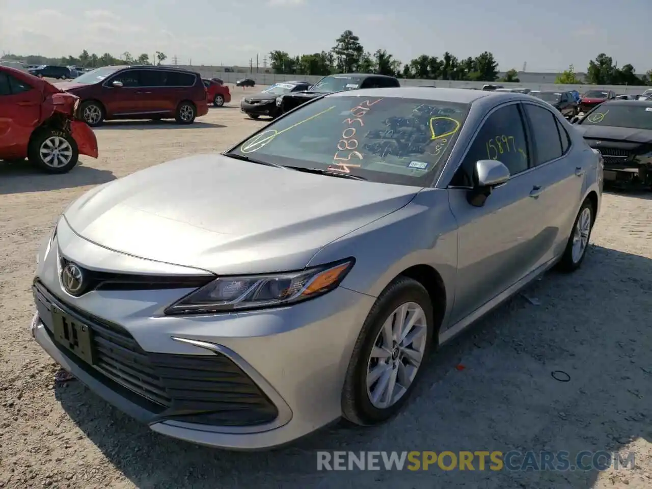 2 Photograph of a damaged car 4T1R11AK8MU472970 TOYOTA CAMRY 2021