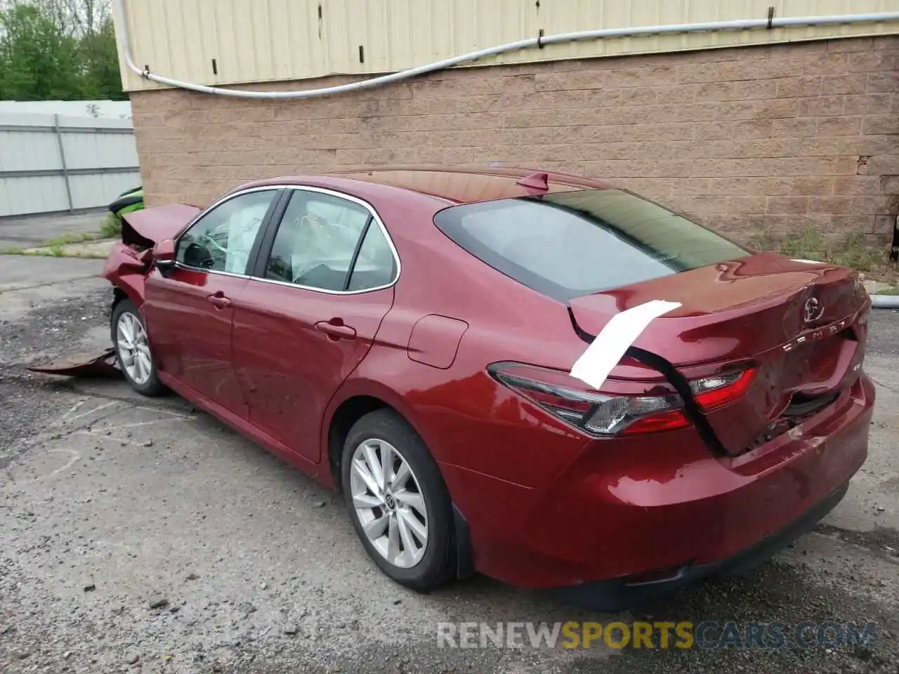 3 Photograph of a damaged car 4T1R11AK8MU541771 TOYOTA CAMRY 2021