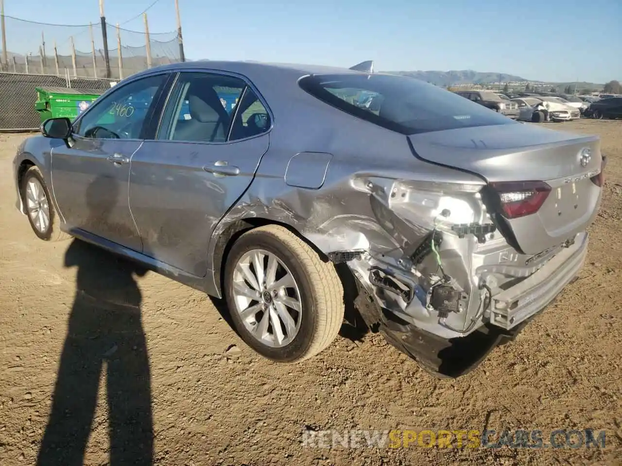 3 Photograph of a damaged car 4T1R11AK8MU552222 TOYOTA CAMRY 2021