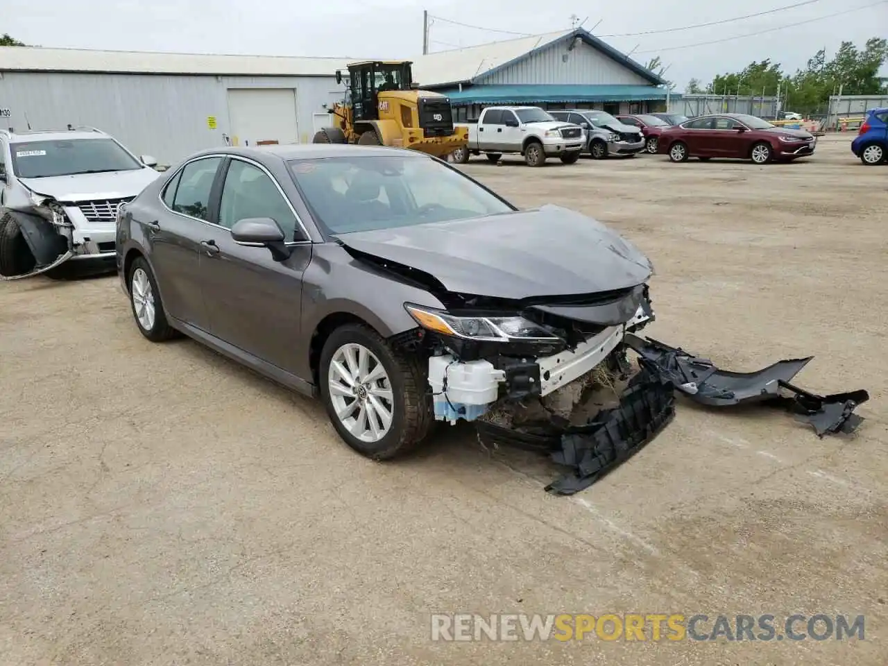 1 Photograph of a damaged car 4T1R11BK1MU027212 TOYOTA CAMRY 2021