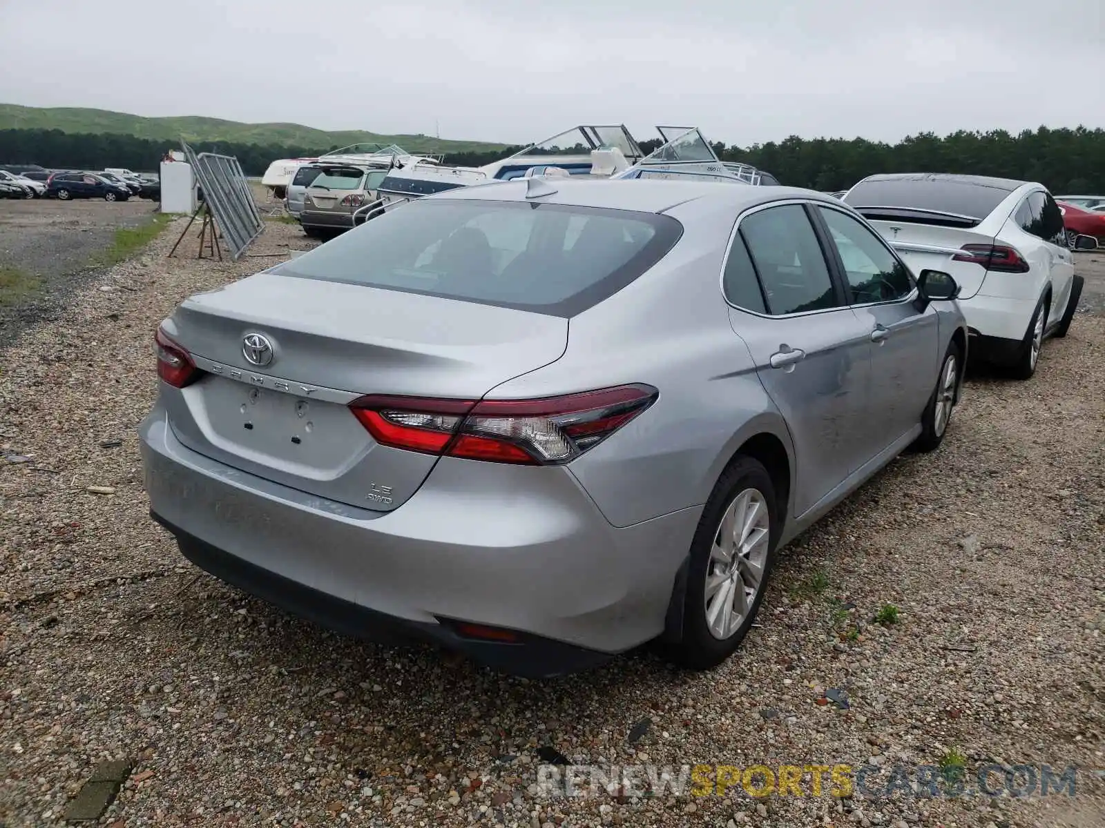 4 Photograph of a damaged car 4T1R11BK2MU024254 TOYOTA CAMRY 2021