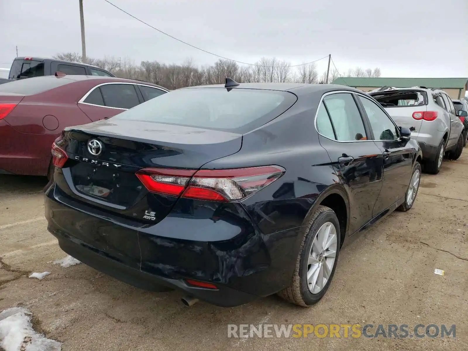 4 Photograph of a damaged car 4T1R11BK4MU022585 TOYOTA CAMRY 2021