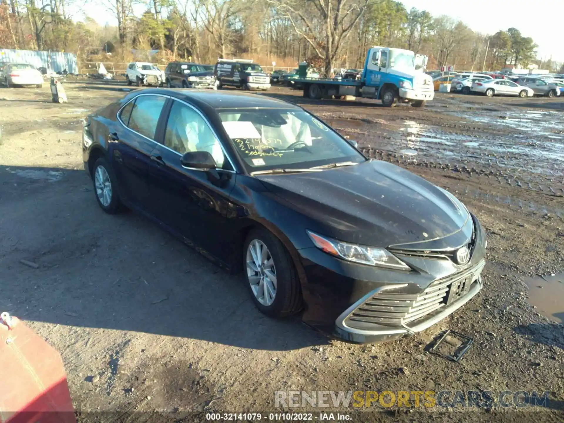 1 Photograph of a damaged car 4T1R11BK6MU030090 TOYOTA CAMRY 2021