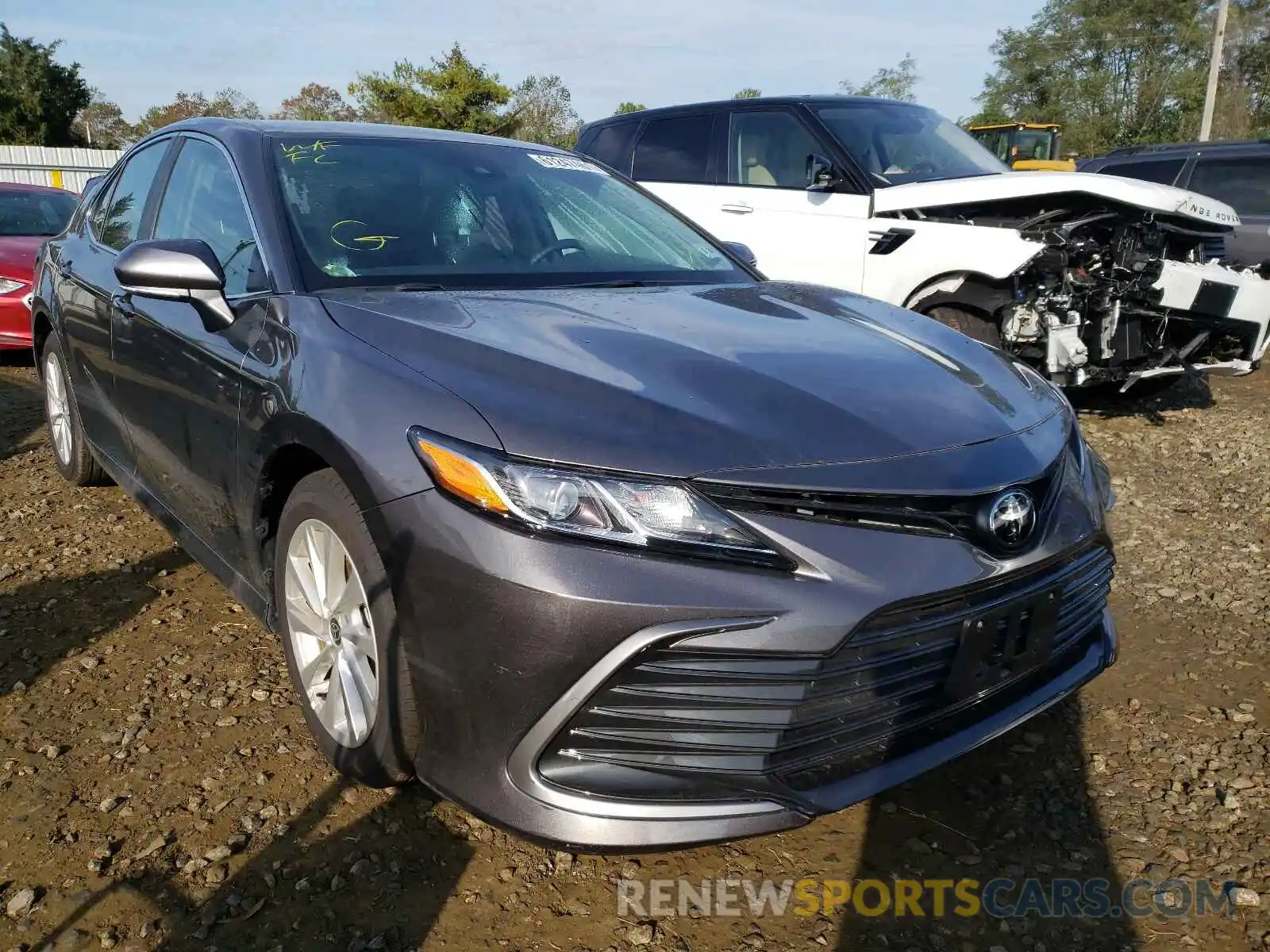 1 Photograph of a damaged car 4T1R11BK8MU028812 TOYOTA CAMRY 2021