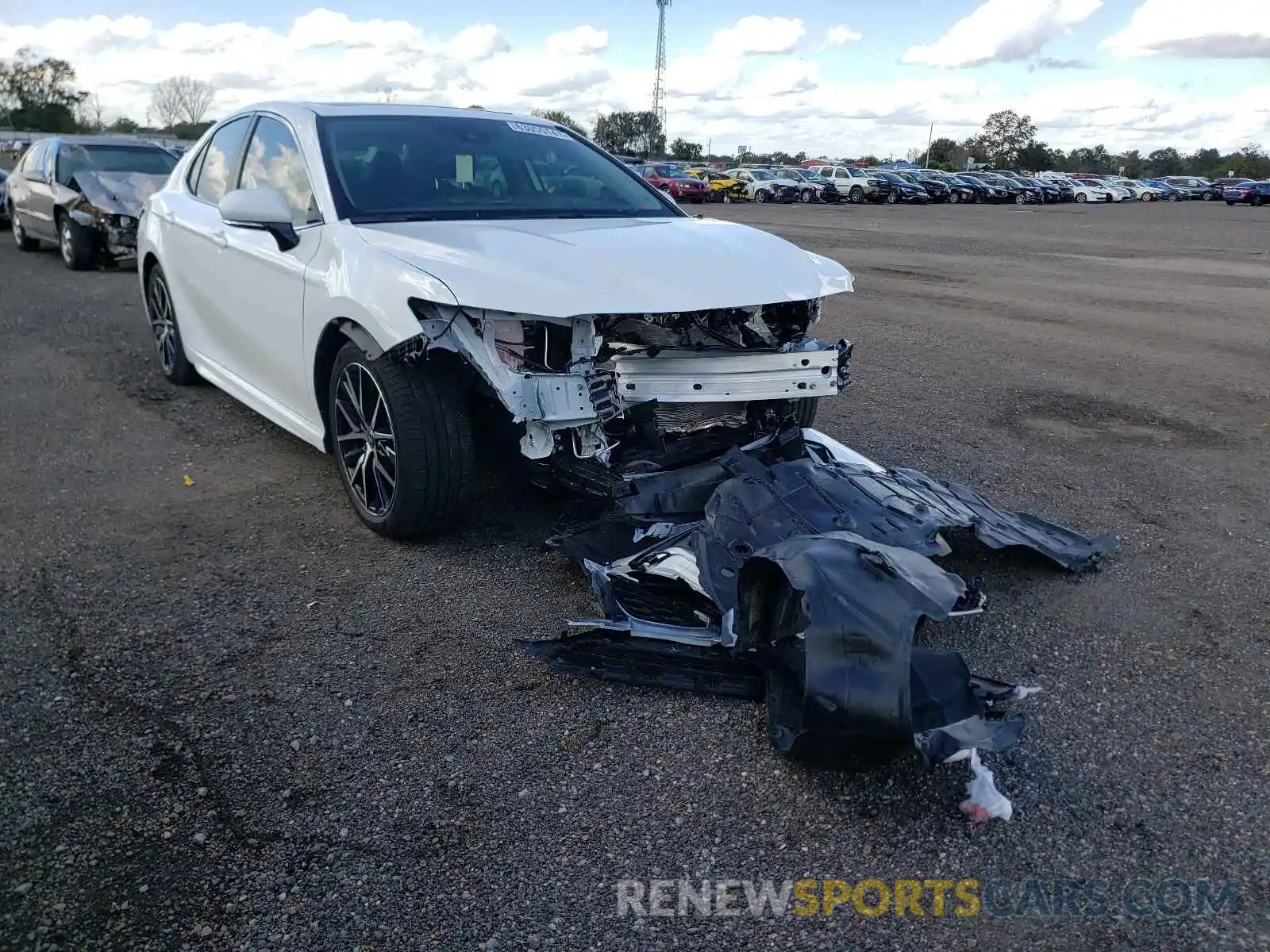 1 Photograph of a damaged car 4T1S11AK0MU494754 TOYOTA CAMRY 2021