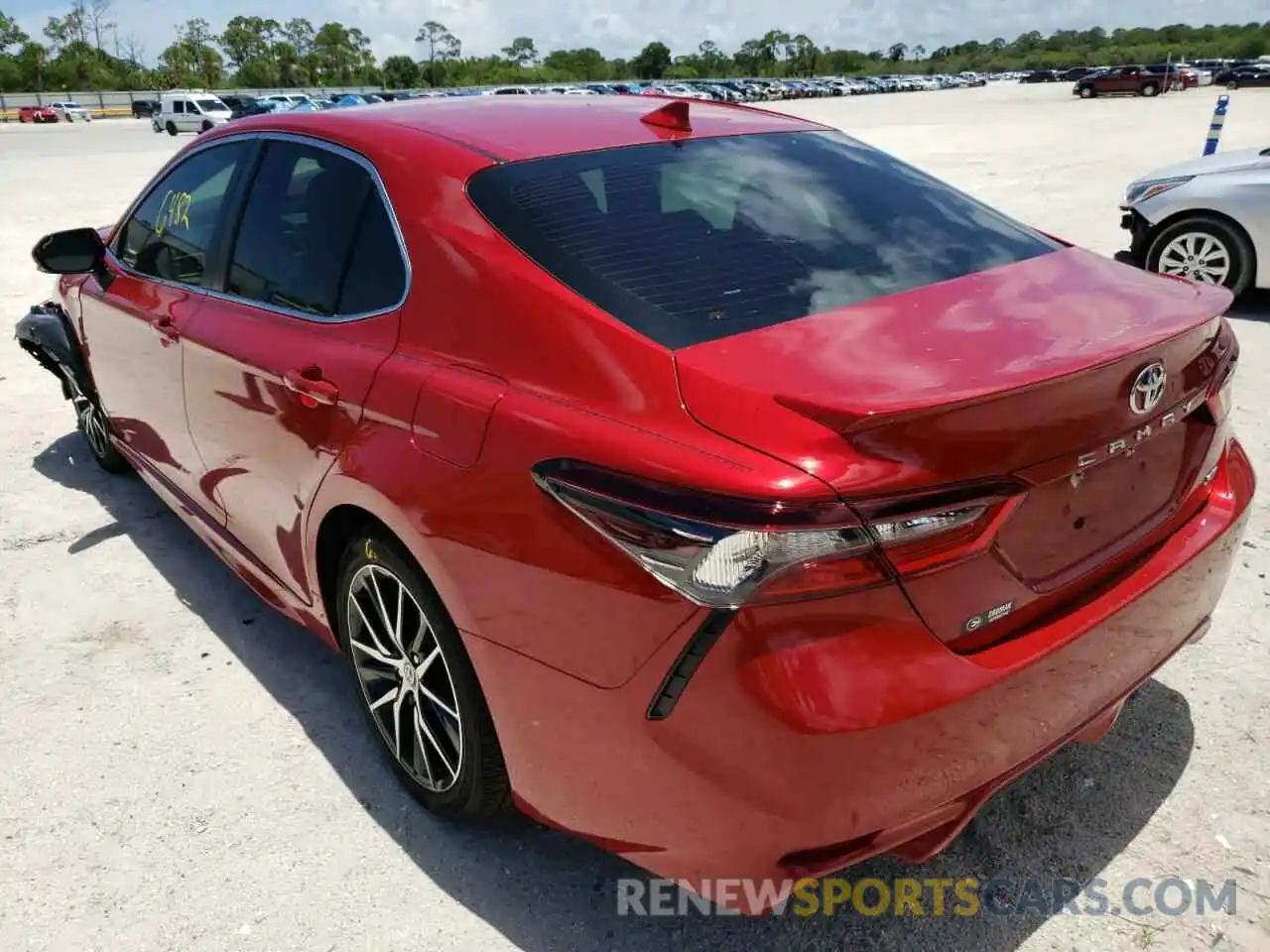 3 Photograph of a damaged car 4T1S11AK2MU492858 TOYOTA CAMRY 2021