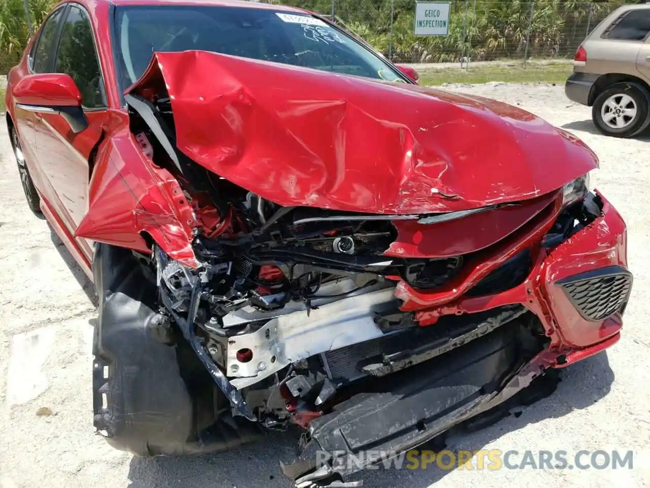 9 Photograph of a damaged car 4T1S11AK2MU492858 TOYOTA CAMRY 2021