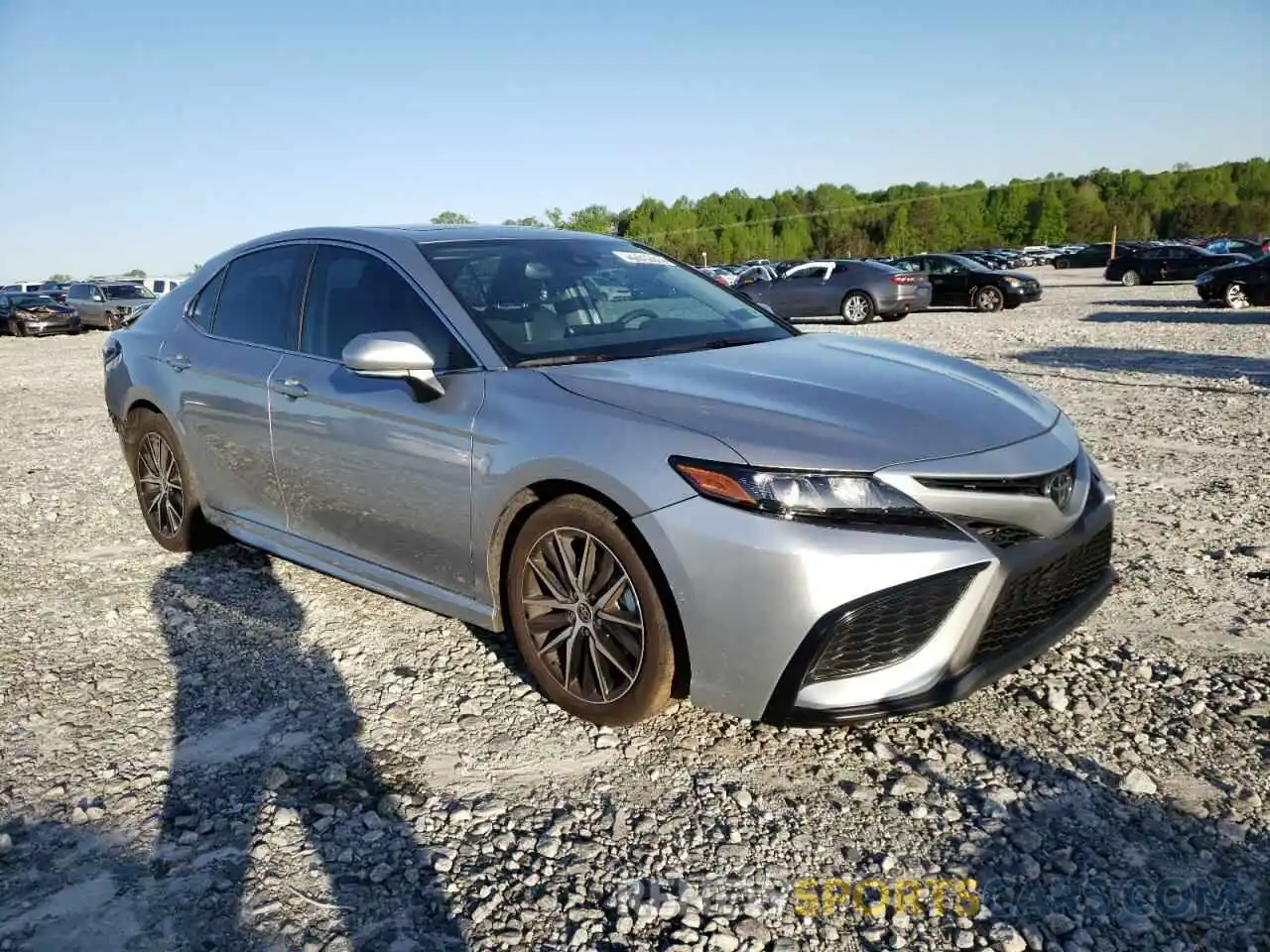 1 Photograph of a damaged car 4T1S11AK3MU610562 TOYOTA CAMRY 2021