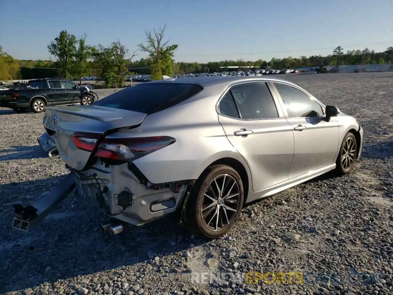 4 Photograph of a damaged car 4T1S11AK3MU610562 TOYOTA CAMRY 2021