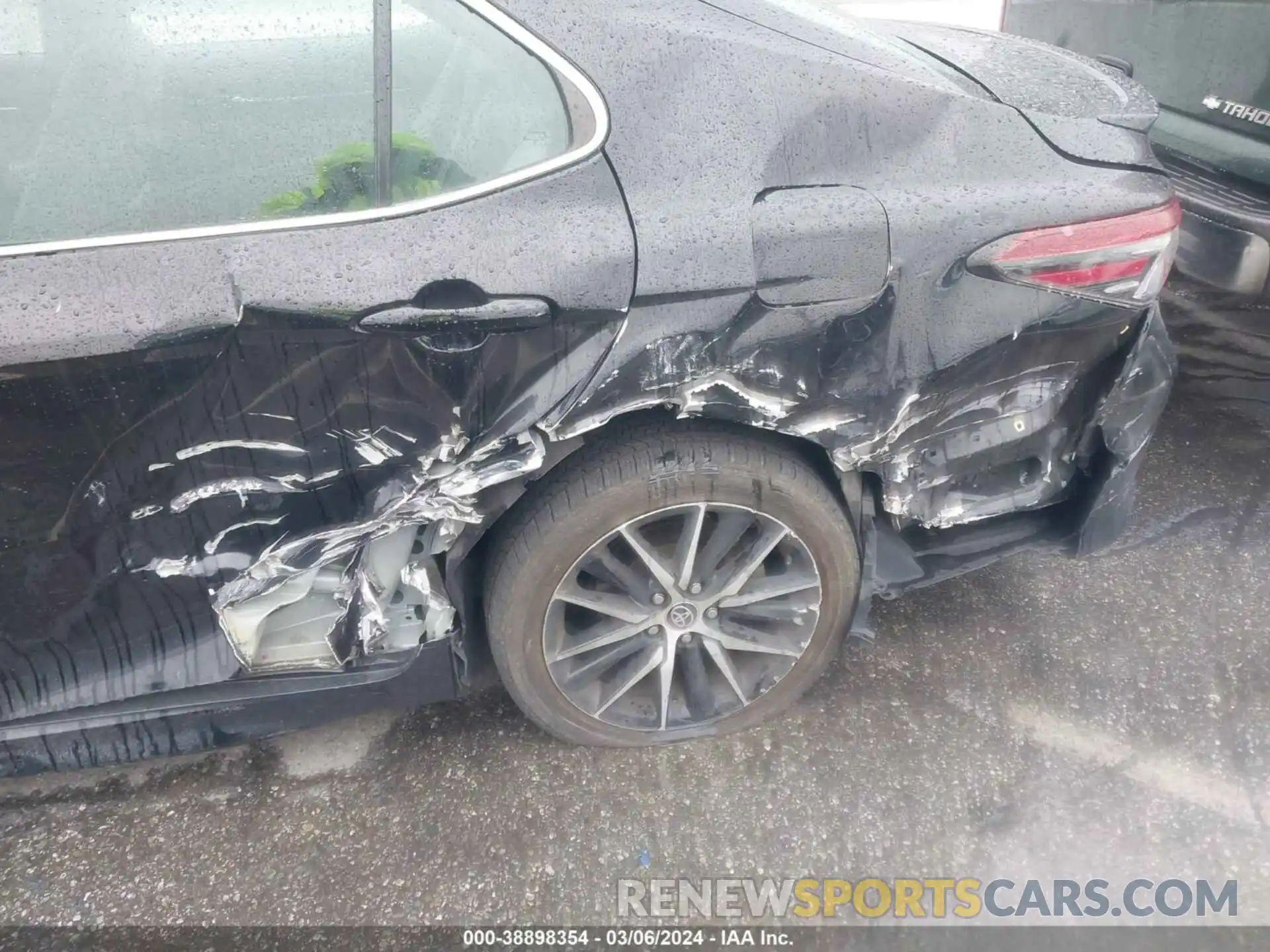 6 Photograph of a damaged car 4T1S11AK4MU468075 TOYOTA CAMRY 2021