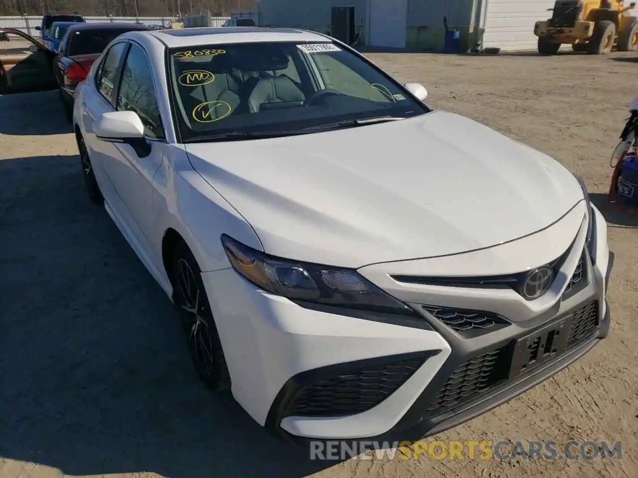 1 Photograph of a damaged car 4T1S11AK4MU580830 TOYOTA CAMRY 2021