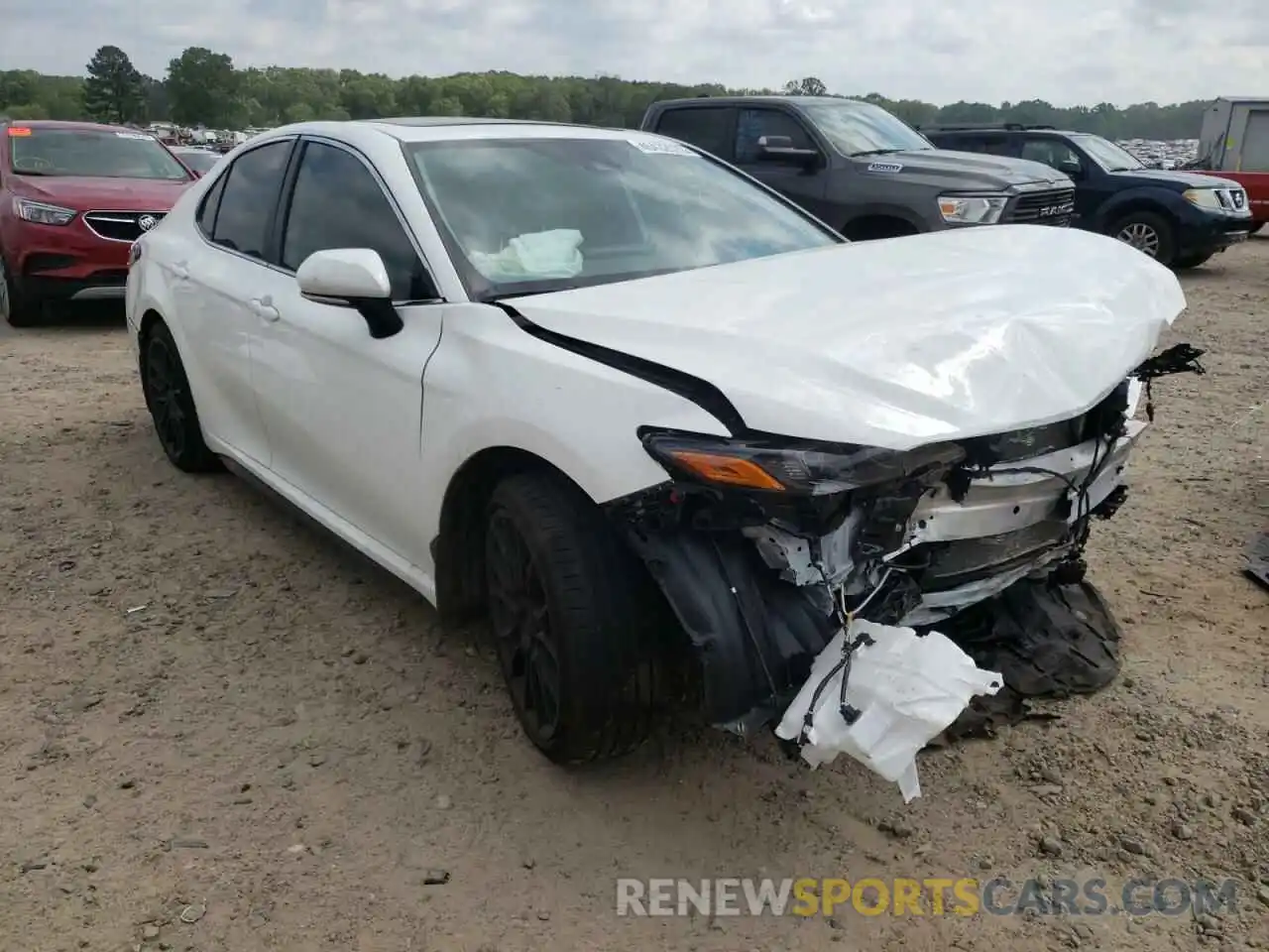 1 Photograph of a damaged car 4T1S11AK8MU498096 TOYOTA CAMRY 2021