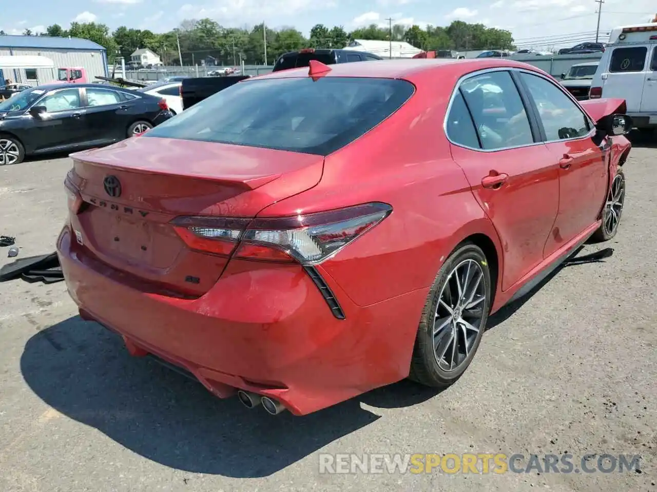 4 Photograph of a damaged car 4T1S11AKXMU417731 TOYOTA CAMRY 2021