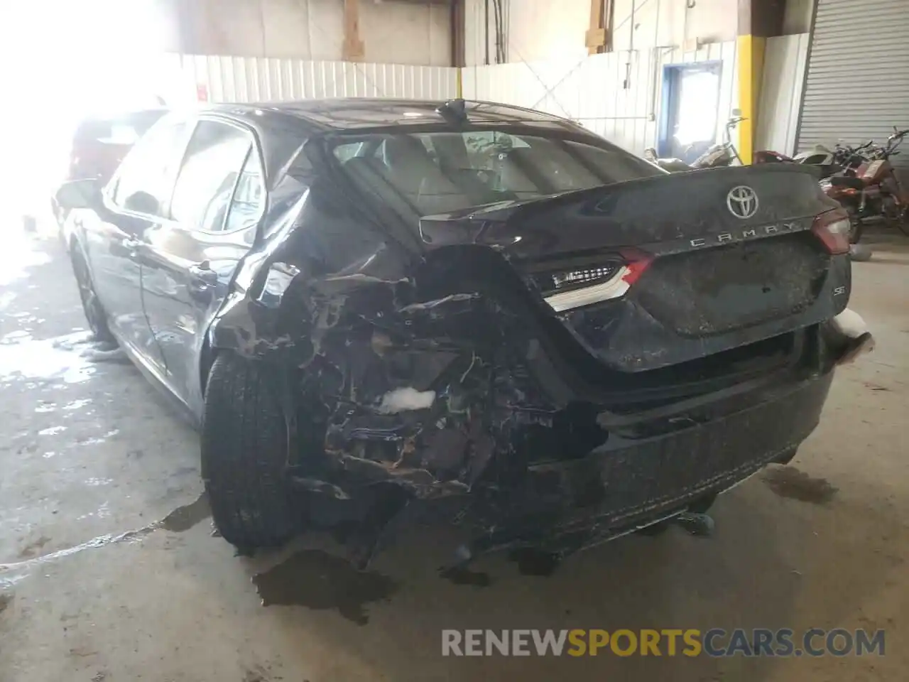 3 Photograph of a damaged car 4T1S11AKXMU525296 TOYOTA CAMRY 2021