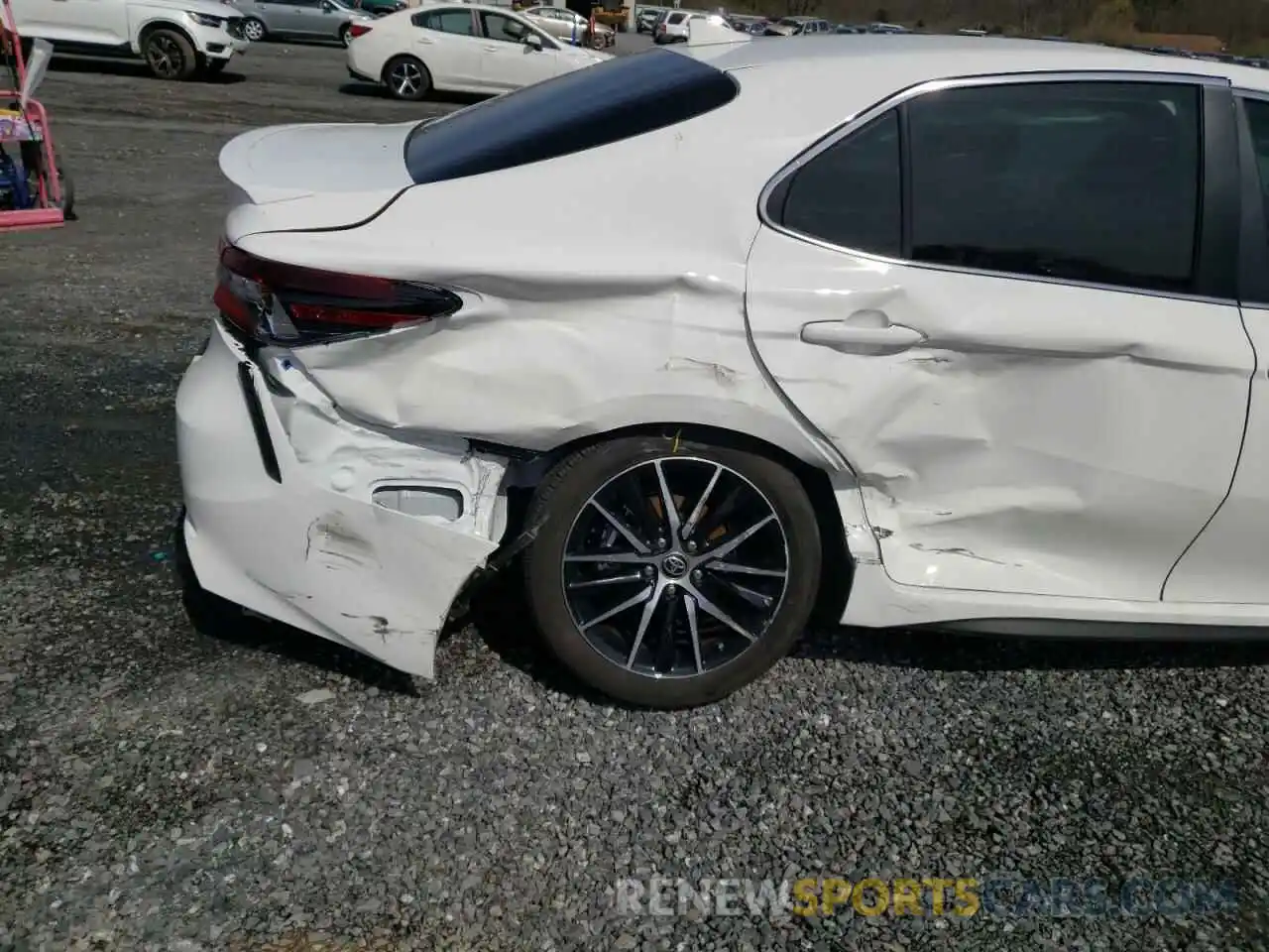 9 Photograph of a damaged car 4T1S11BK5MU045553 TOYOTA CAMRY 2021