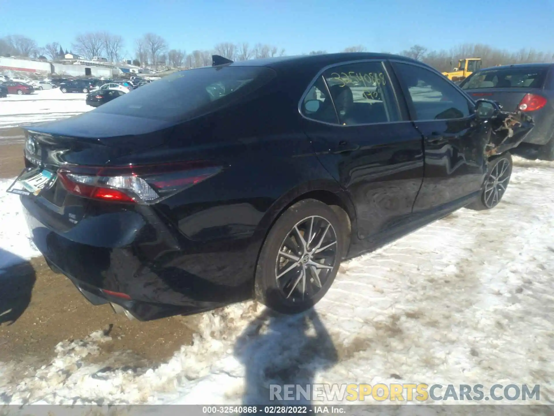 4 Photograph of a damaged car 4T1S11BK8MU023465 TOYOTA CAMRY 2021