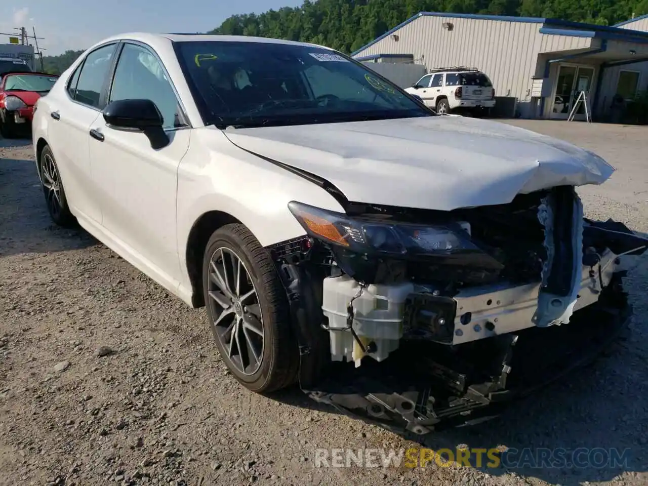 1 Photograph of a damaged car 4T1S11BK8MU047233 TOYOTA CAMRY 2021