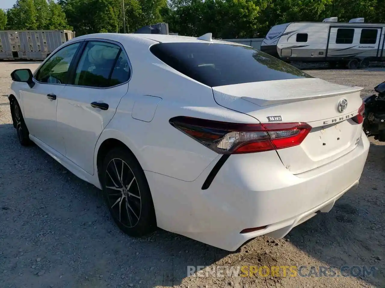 3 Photograph of a damaged car 4T1S11BK8MU047233 TOYOTA CAMRY 2021