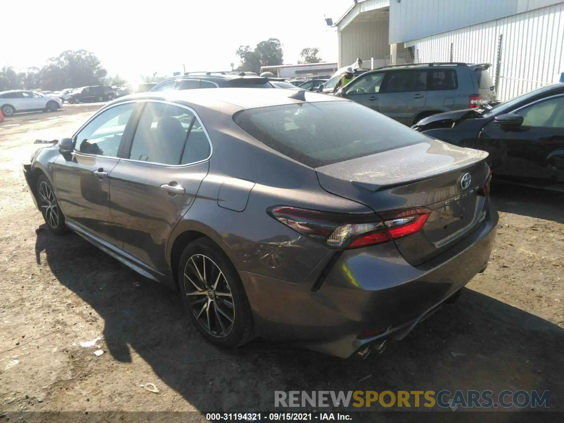 3 Photograph of a damaged car 4T1S31AK1MU555300 TOYOTA CAMRY 2021