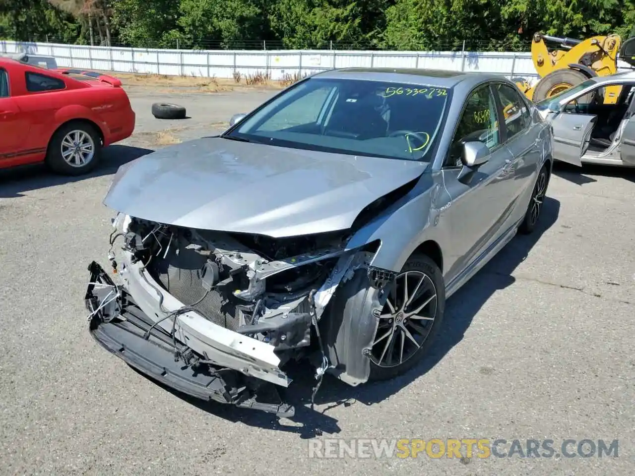 2 Photograph of a damaged car 4T1S31AK2MU557315 TOYOTA CAMRY 2021