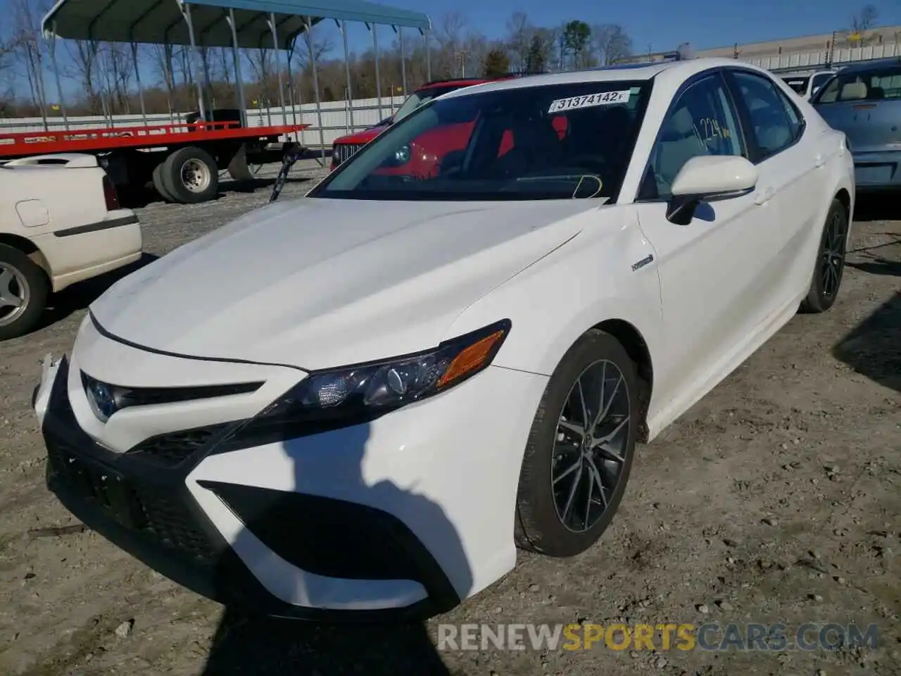 2 Photograph of a damaged car 4T1S31AK3MU561681 TOYOTA CAMRY 2021