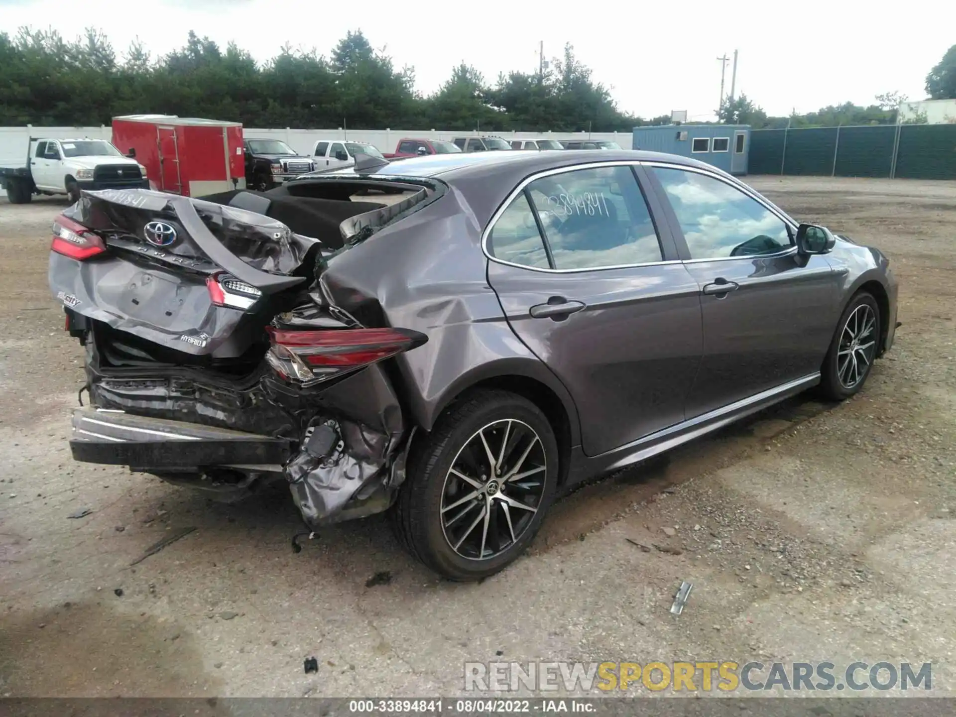 4 Photograph of a damaged car 4T1S31AK4MU563763 TOYOTA CAMRY 2021