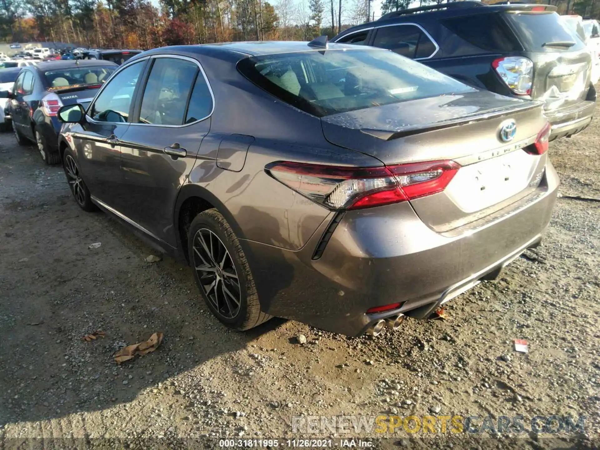 3 Photograph of a damaged car 4T1S31AK4MU564671 TOYOTA CAMRY 2021