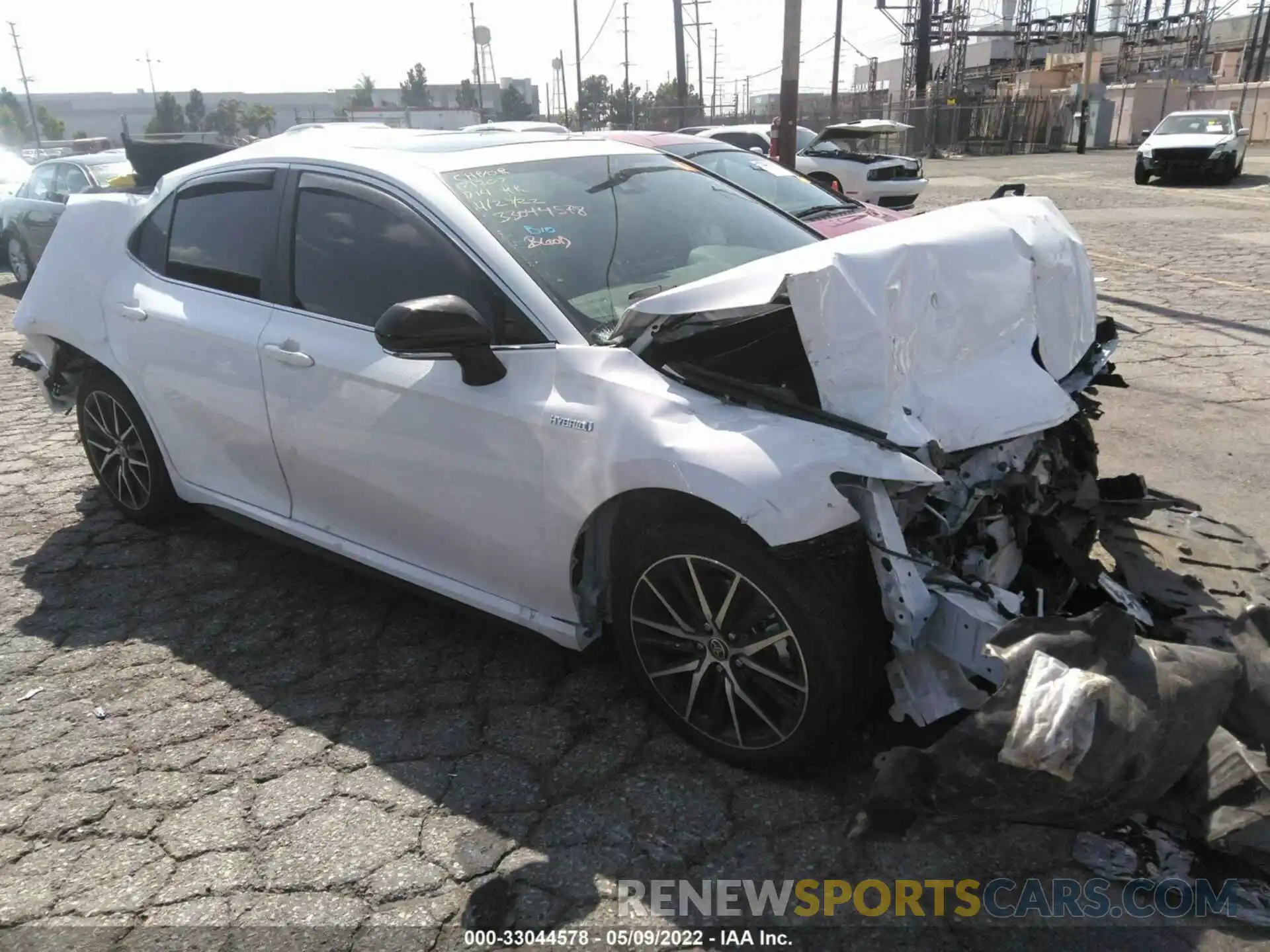 1 Photograph of a damaged car 4T1S31AK6MU025243 TOYOTA CAMRY 2021