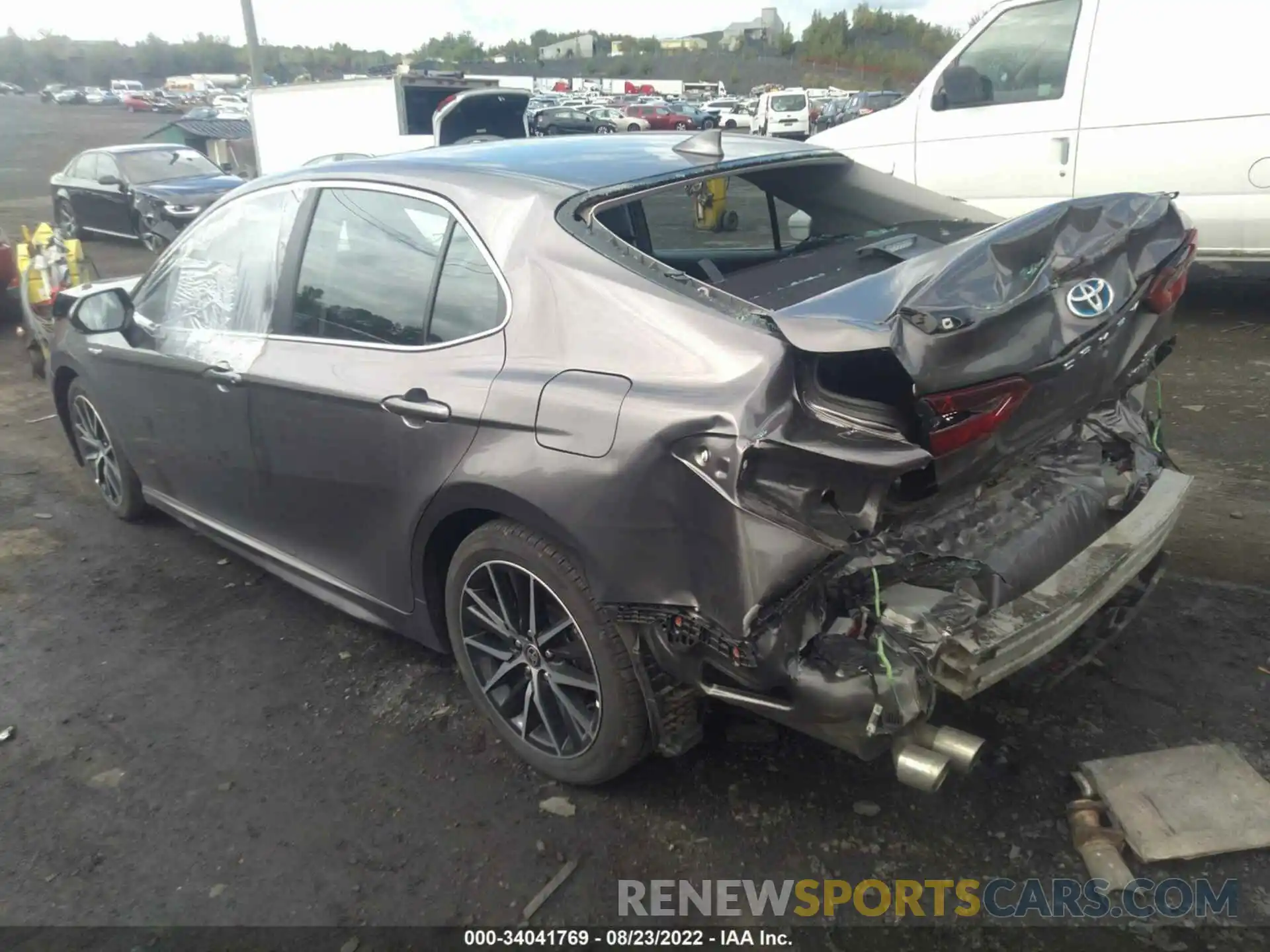 3 Photograph of a damaged car 4T1S31AK7MU026613 TOYOTA CAMRY 2021