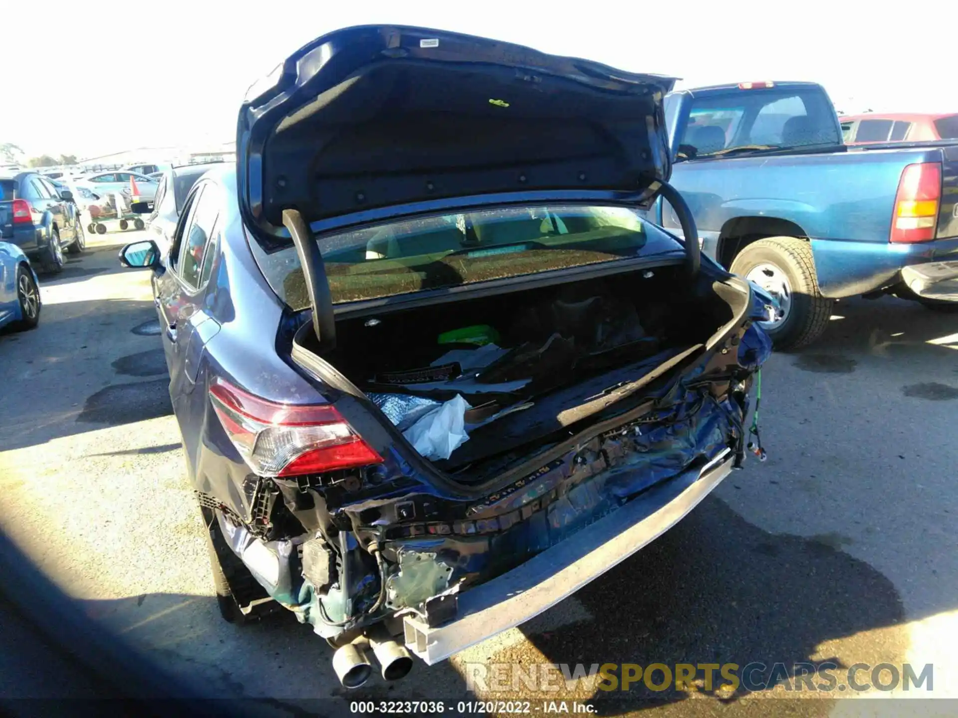 6 Photograph of a damaged car 4T1S31AK8MU026622 TOYOTA CAMRY 2021