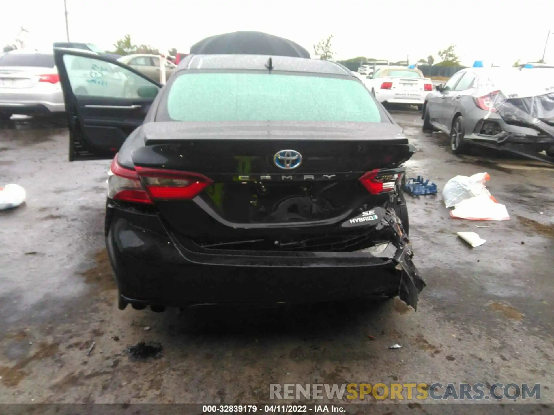 6 Photograph of a damaged car 4T1S31AKXMU546417 TOYOTA CAMRY 2021