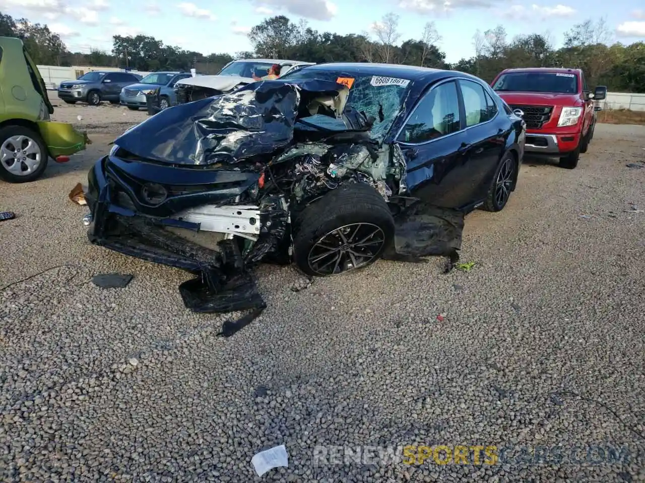 2 Photograph of a damaged car 4T1T11AK0MU432582 TOYOTA CAMRY 2021