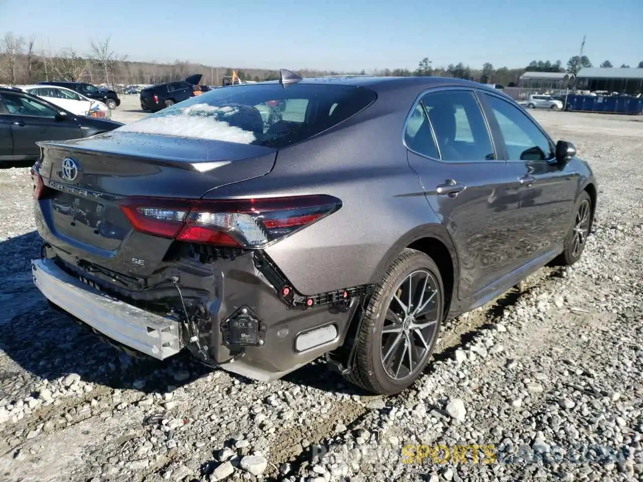 4 Photograph of a damaged car 4T1T11AK0MU440116 TOYOTA CAMRY 2021