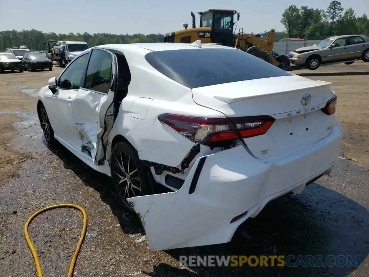 9 Photograph of a damaged car 4T1T11AK0MU488070 TOYOTA CAMRY 2021