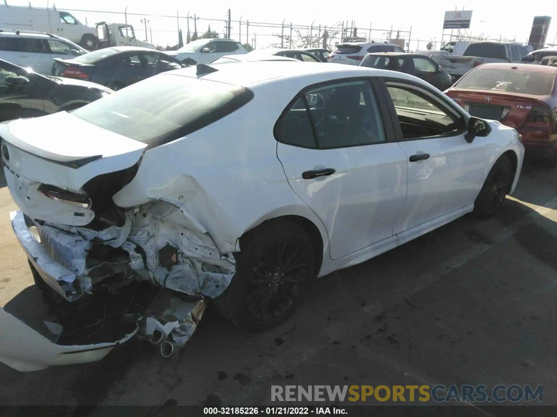 4 Photograph of a damaged car 4T1T11AK0MU496511 TOYOTA CAMRY 2021