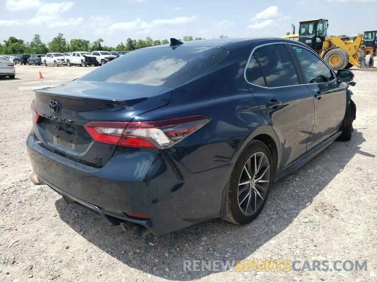 4 Photograph of a damaged car 4T1T11AK0MU548705 TOYOTA CAMRY 2021