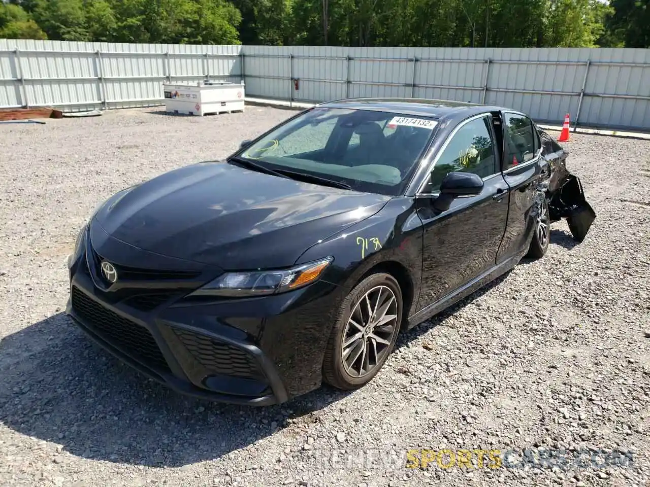 2 Photograph of a damaged car 4T1T11AK0MU611589 TOYOTA CAMRY 2021