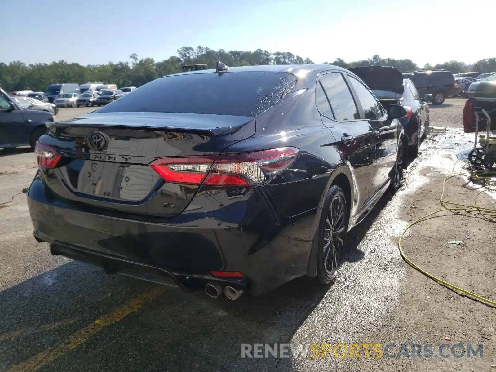 4 Photograph of a damaged car 4T1T11AK1MU426452 TOYOTA CAMRY 2021