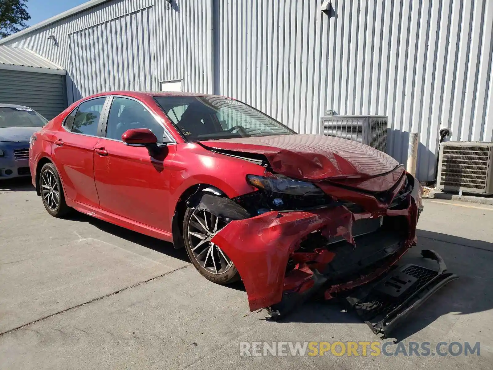 1 Photograph of a damaged car 4T1T11AK1MU438438 TOYOTA CAMRY 2021