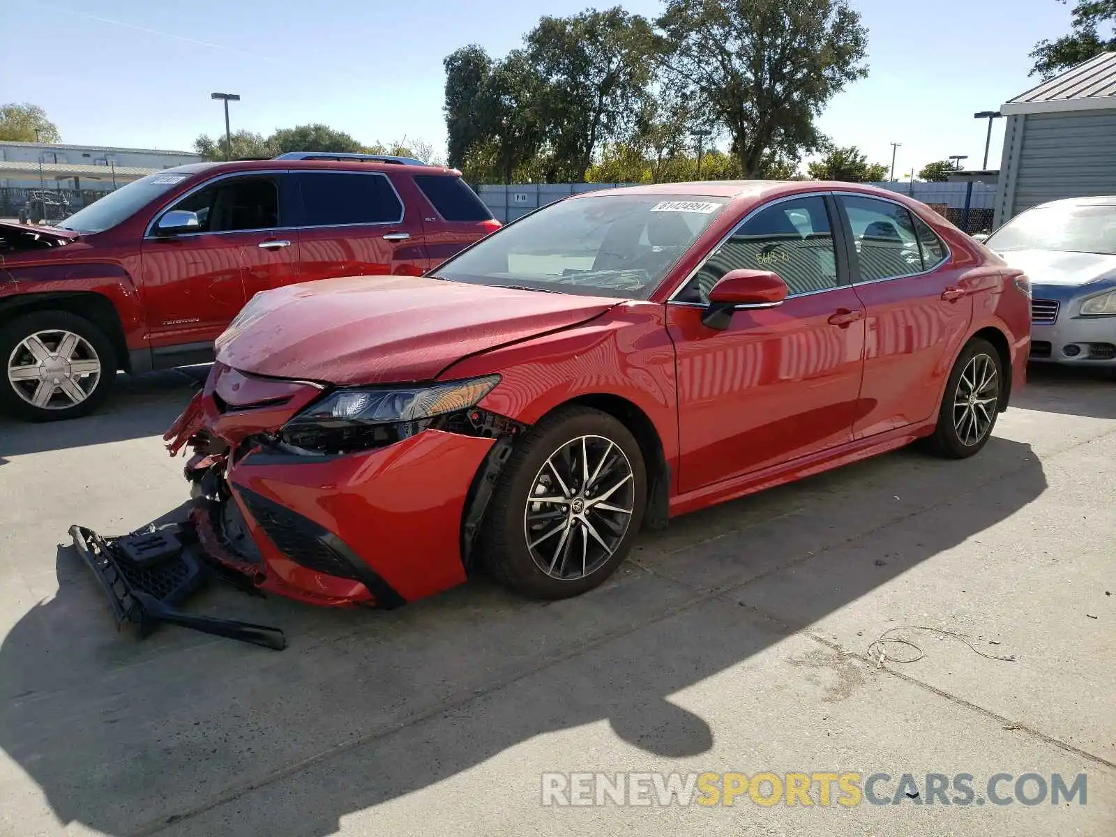 2 Photograph of a damaged car 4T1T11AK1MU438438 TOYOTA CAMRY 2021