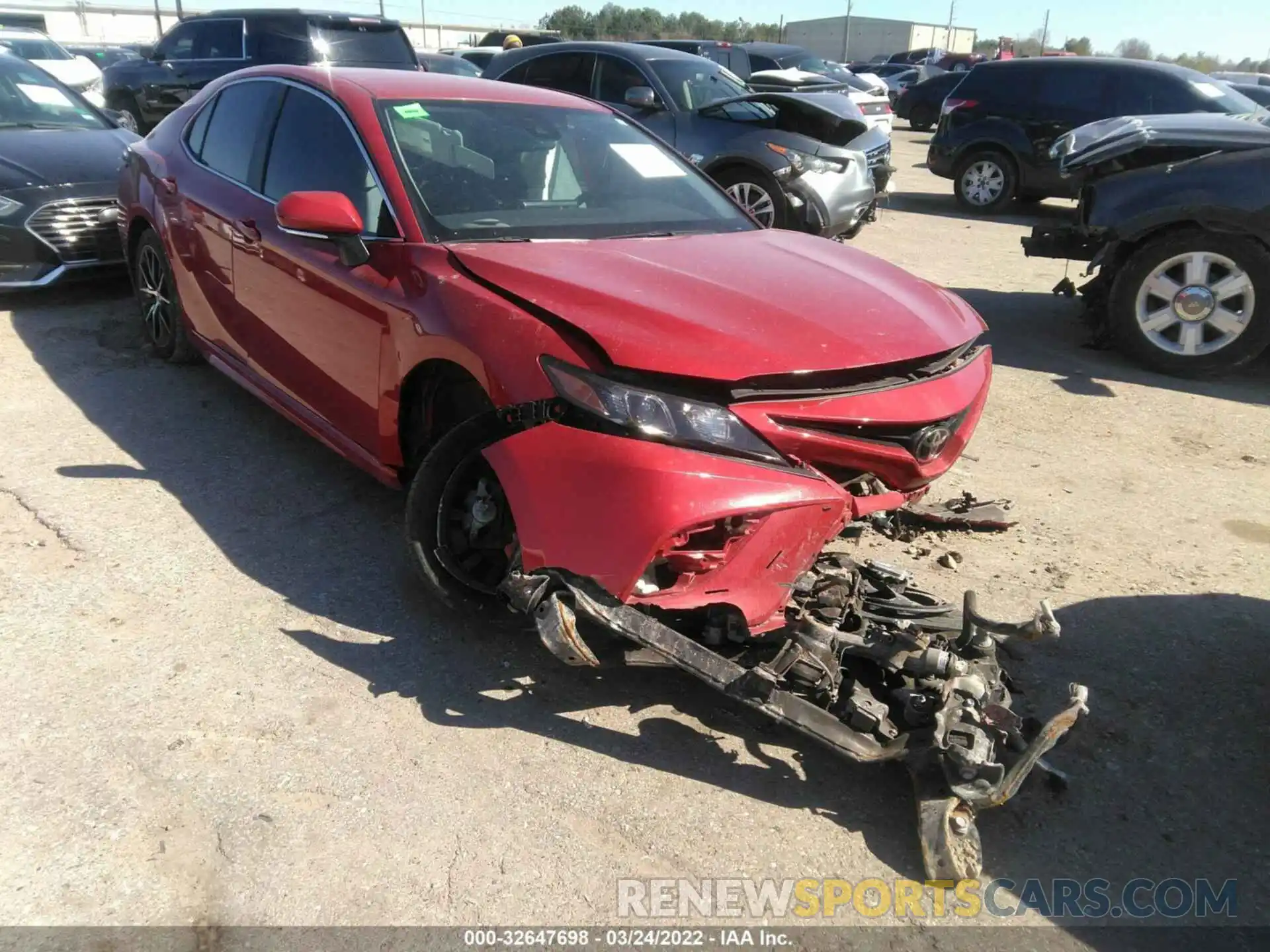 1 Photograph of a damaged car 4T1T11AK1MU443803 TOYOTA CAMRY 2021