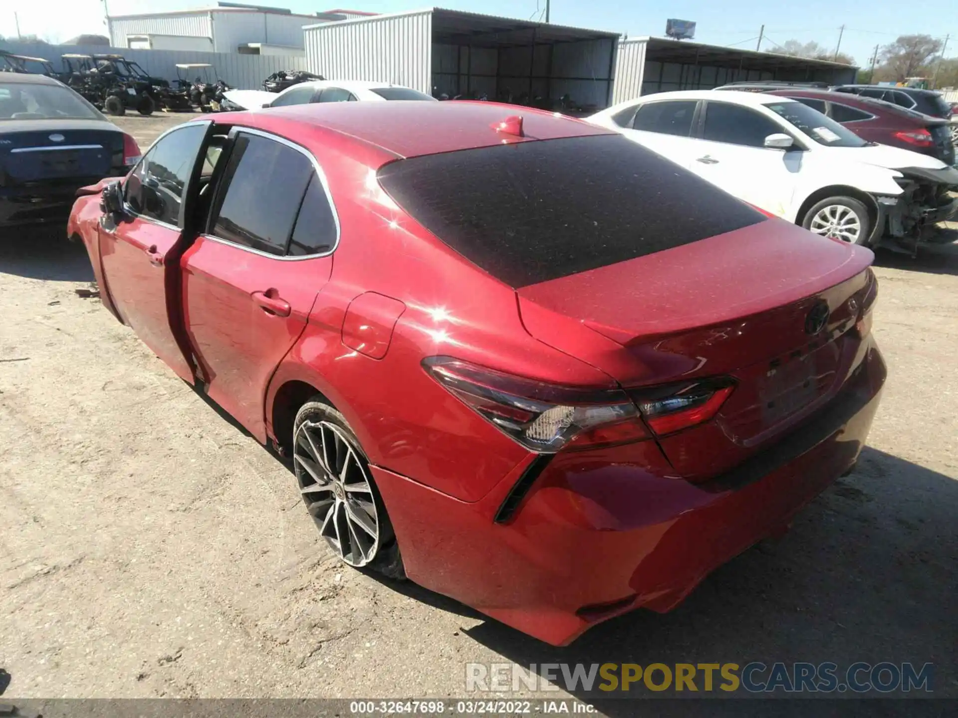 3 Photograph of a damaged car 4T1T11AK1MU443803 TOYOTA CAMRY 2021