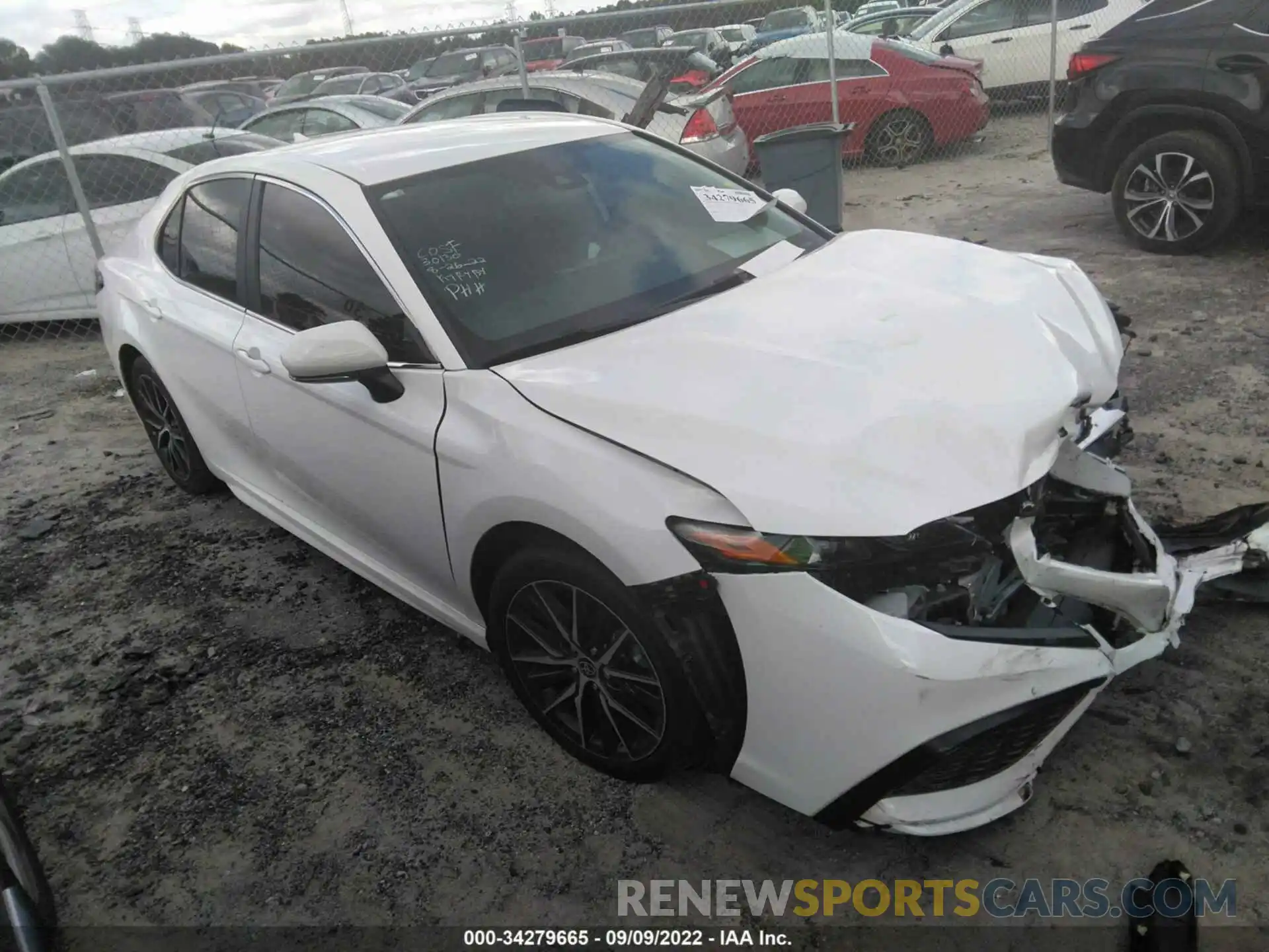 1 Photograph of a damaged car 4T1T11AK1MU529371 TOYOTA CAMRY 2021