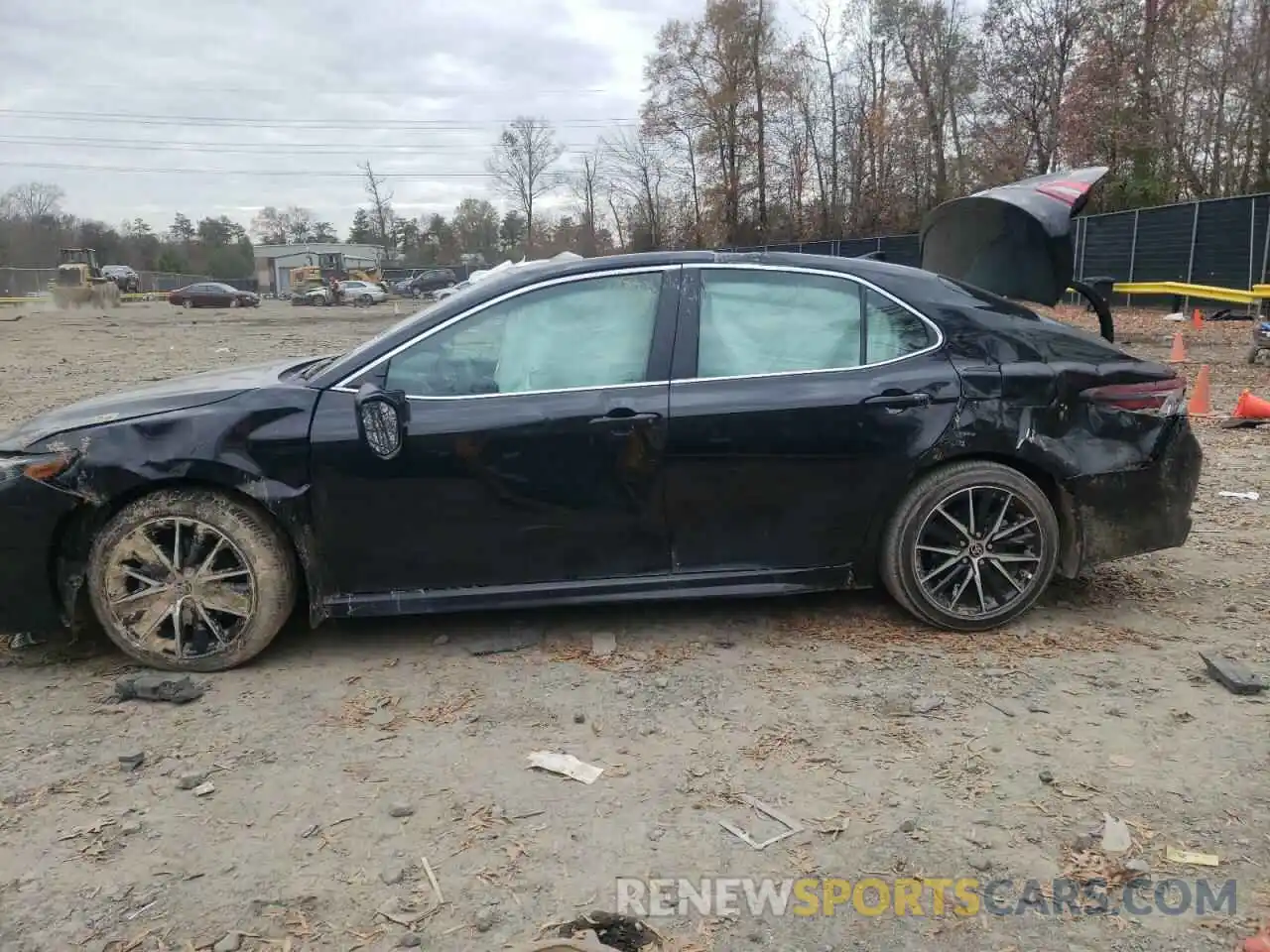 9 Photograph of a damaged car 4T1T11AK1MU554366 TOYOTA CAMRY 2021