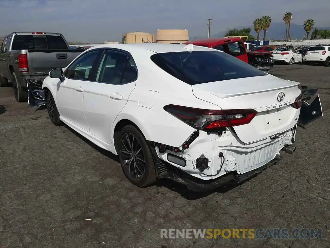 3 Photograph of a damaged car 4T1T11AK1MU557980 TOYOTA CAMRY 2021