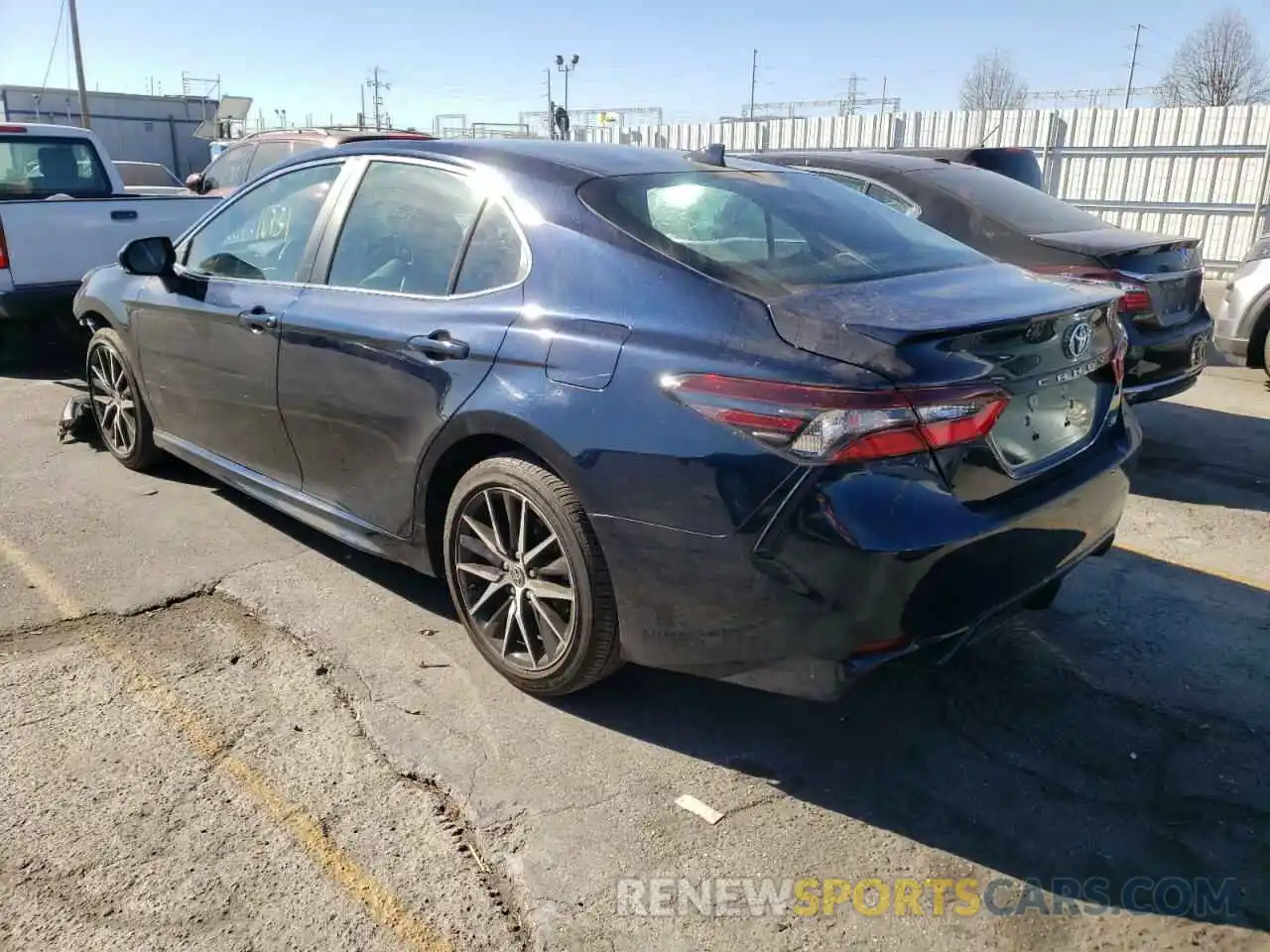 3 Photograph of a damaged car 4T1T11AK1MU576688 TOYOTA CAMRY 2021