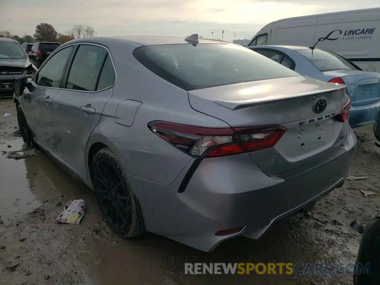 3 Photograph of a damaged car 4T1T11AK2MU495070 TOYOTA CAMRY 2021