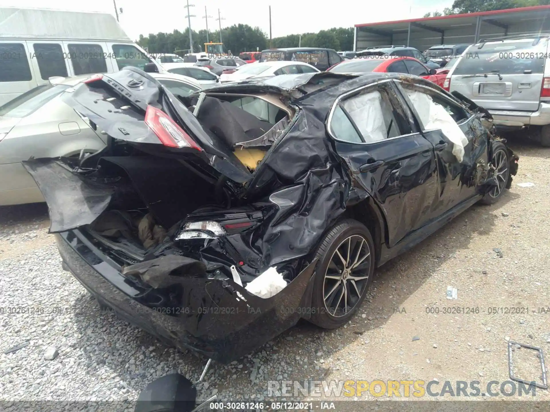 4 Photograph of a damaged car 4T1T11AK2MU545871 TOYOTA CAMRY 2021